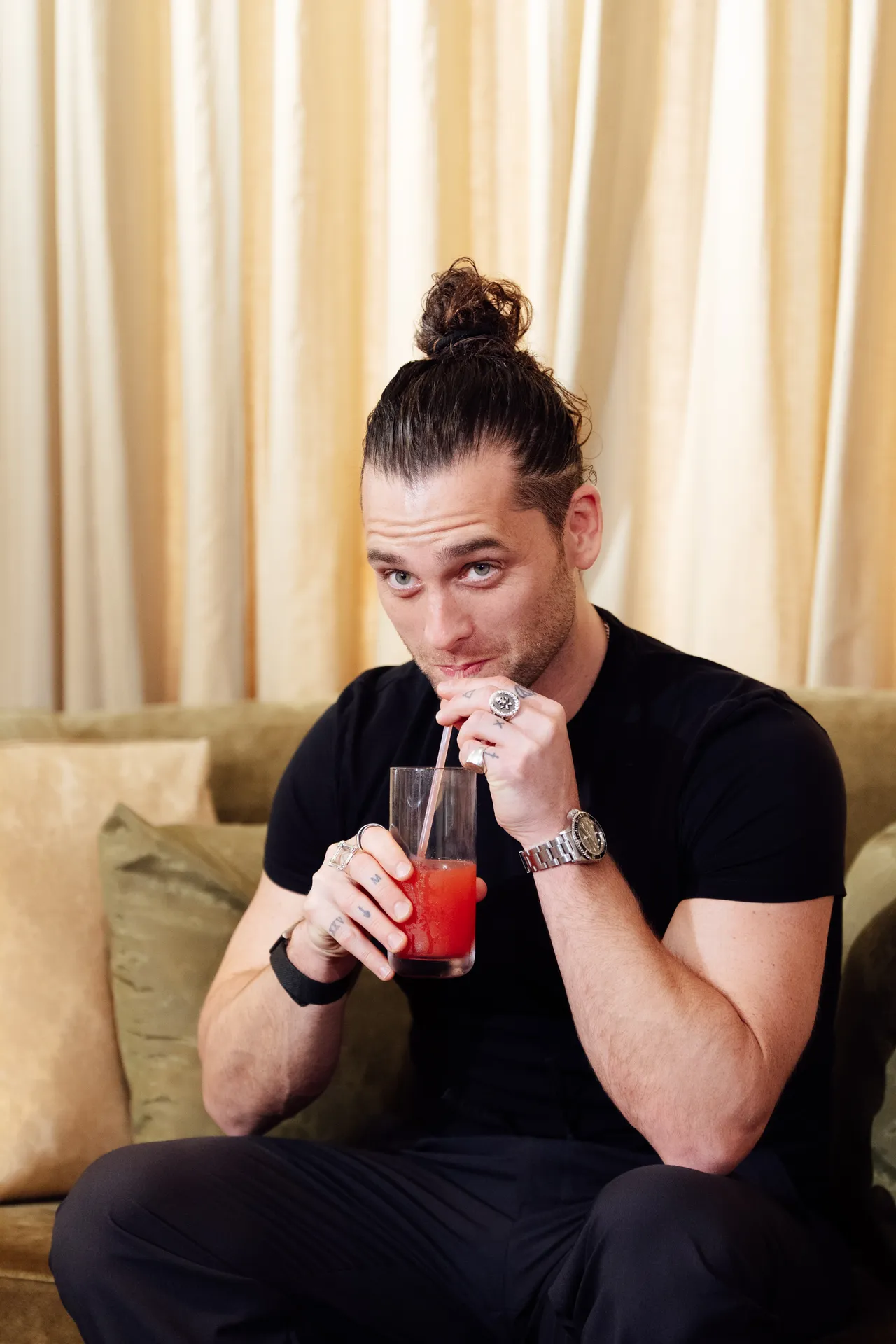 布萊德利賈登提到上次來台，幾乎每天喝西瓜汁。寬宏藝術提供