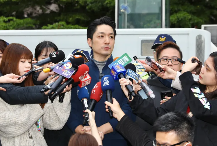 蔣萬安逐漸轉為「梟雄型領導者」對中央政府頻頻開砲。攝影中心 