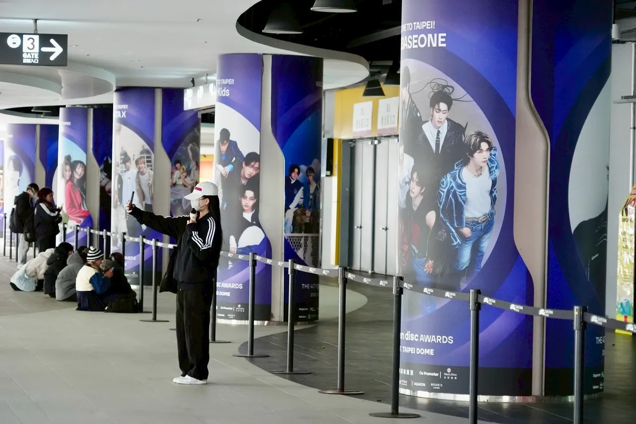 北市府同步推出「金唱片」城市應援，拉近年輕族群距離。台北市觀傳局提供