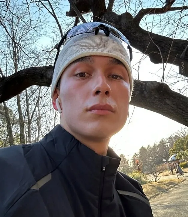 陳康堤前任是日本混血模特兒。翻攝 Shou Honda IG