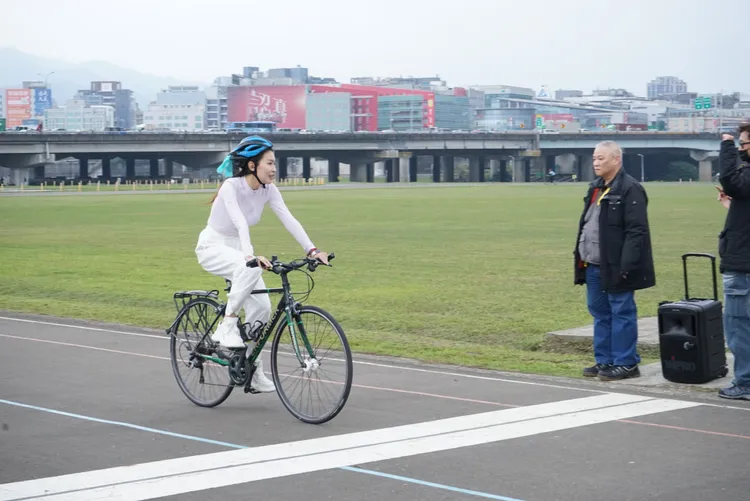 民眾黨台中市西屯區議員參選人劉芩妤。邱筠媜攝