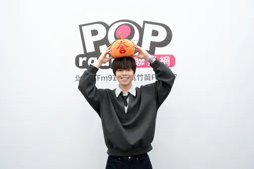 從「黃氏兄弟」單飛轉戰歌壇　瑋瑋認了：有罪惡感