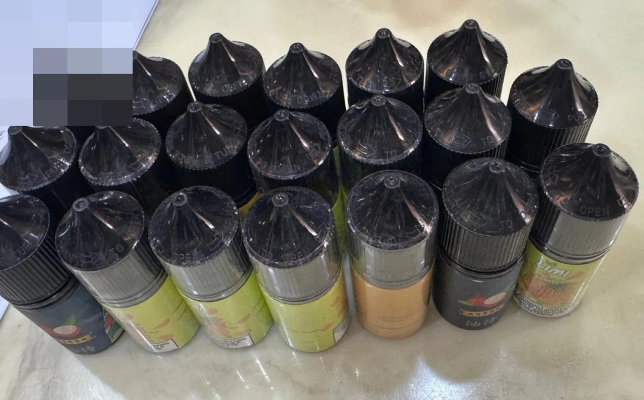 煙彈。民眾提供