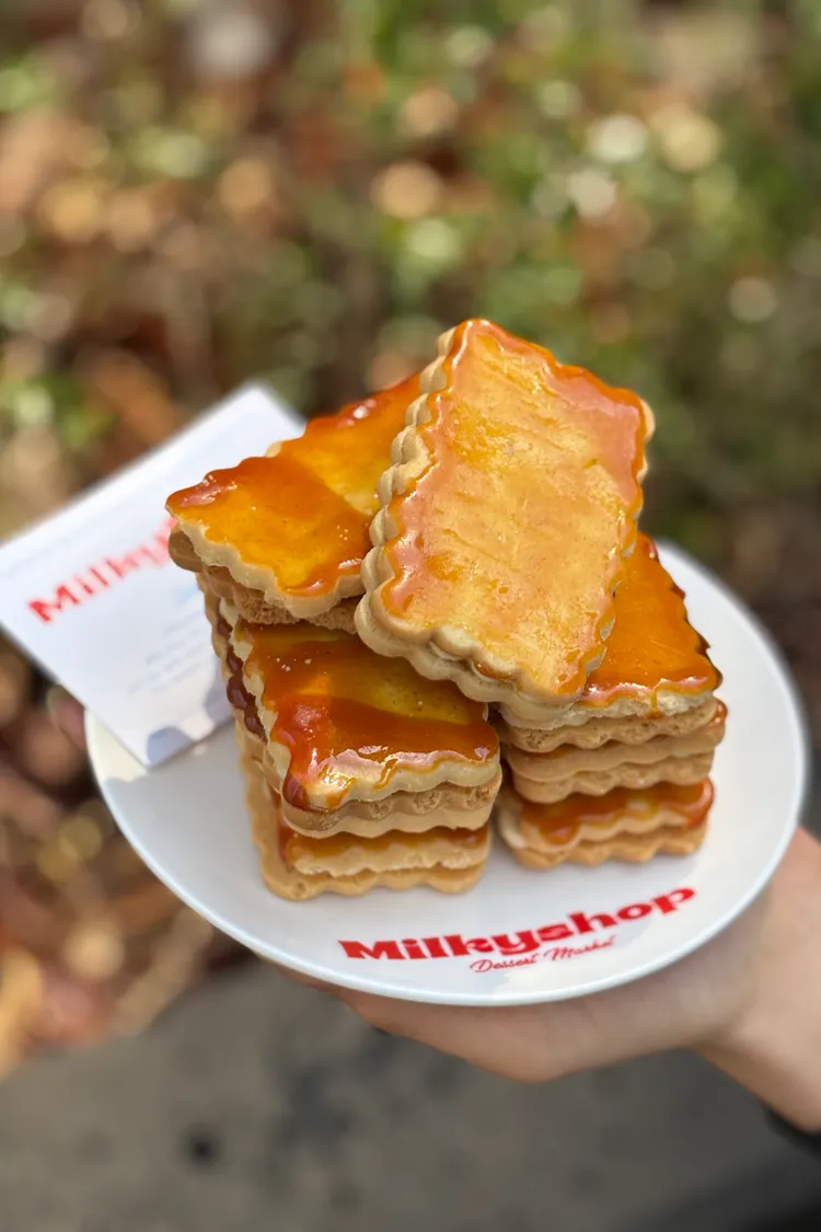 MilkyShop 焦糖奶油夾心餅780元。業者提供