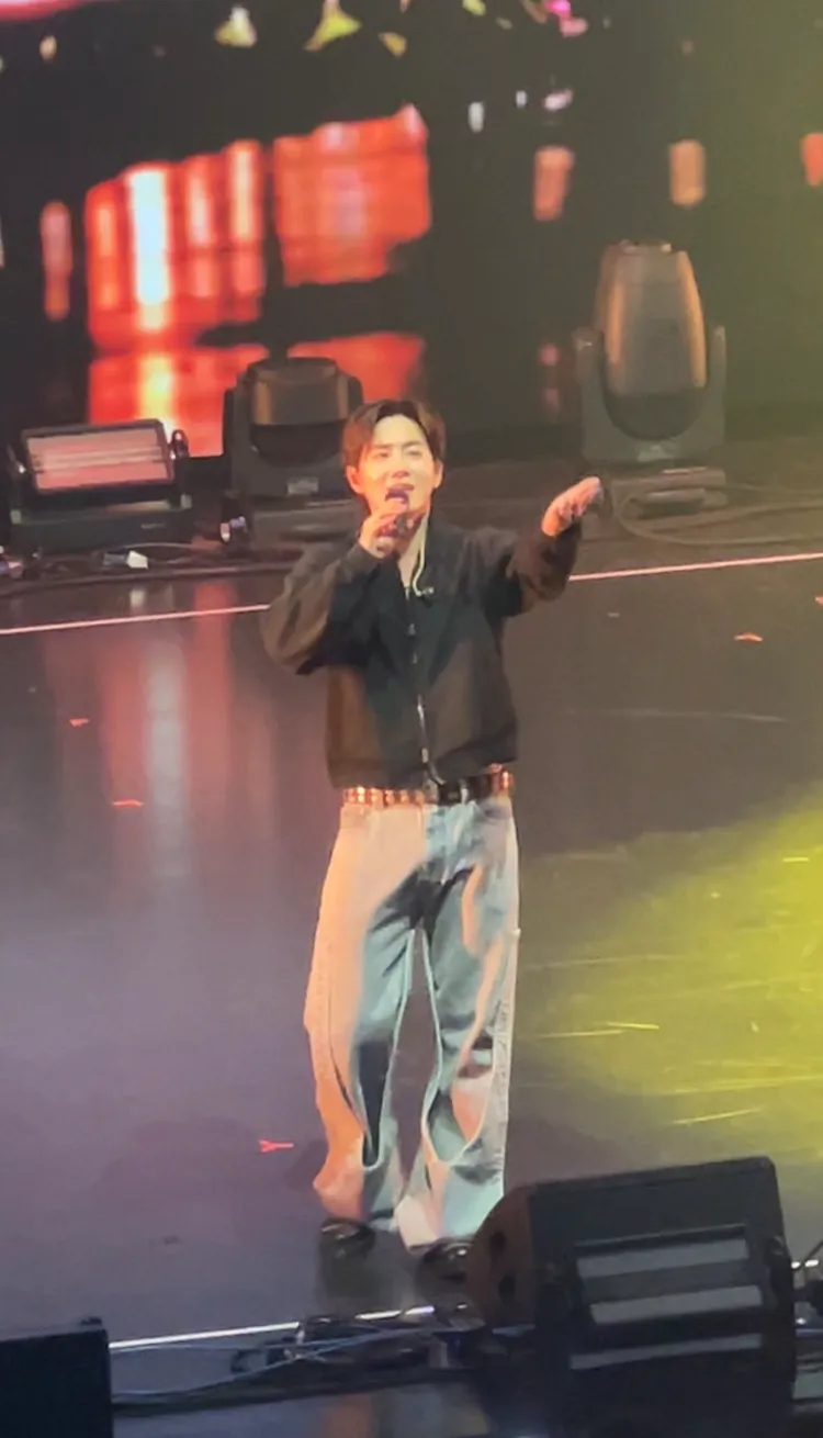 SUHO誇台粉很守秩序，被感動到。讀者提供