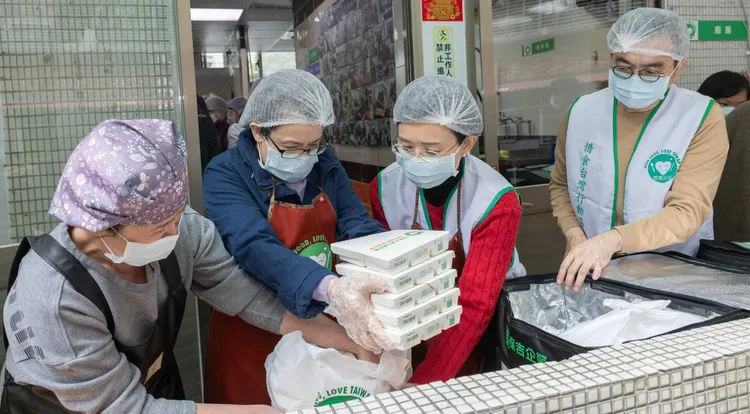 蘇巧慧說，若是多幾個這樣的陀螺轉動，整個台灣的農業、社福也能成功轉動。總統府提供