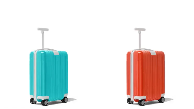RIMOWA Essential Lite系列Cabin U行李箱。品牌提供