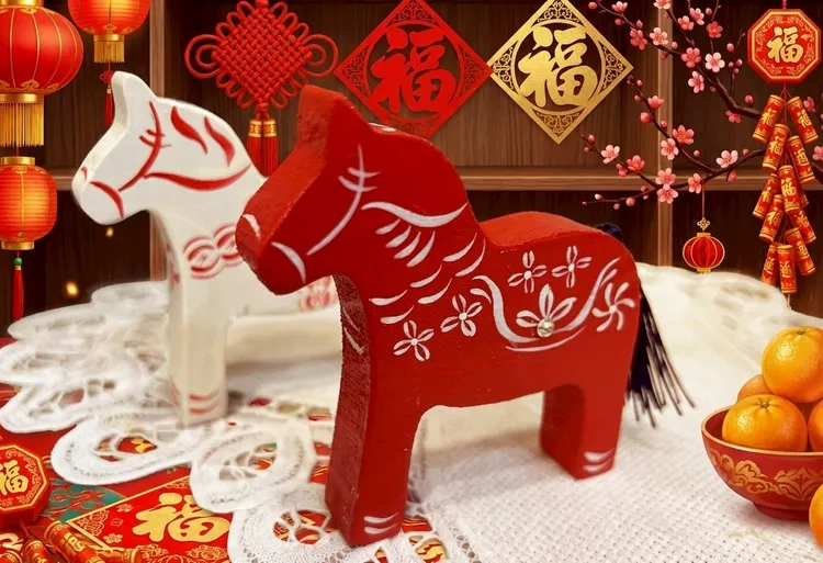 春節期間，翰品酒店高雄推出多元手作活動，親手彩繪紅馬飾品，為新年添好運。雲朗觀光提供