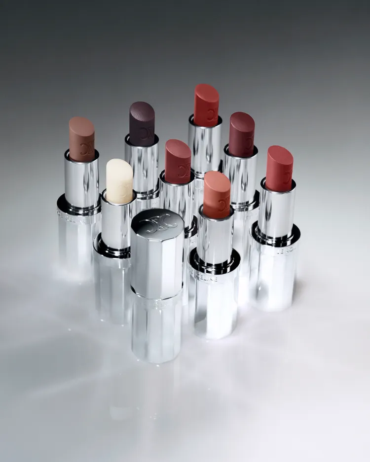 CELINE Beauté LE ROUGE CELINE霧光潤唇膏。品牌提供