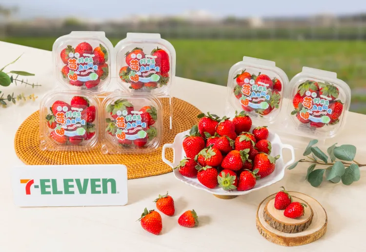  「新鮮美姬草莓」等水果商品，估已帶動單店業績較去年同期成長1成。7-ELEVEN提供