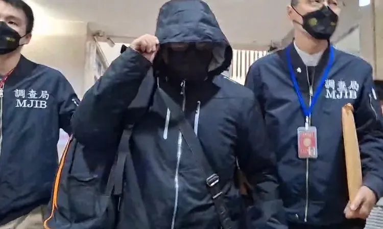 「台灣原住民多族群文化交流協會」合作的活動廠商業者陳正順，稍早已被送抵北檢接受檢察官複訊。張欽攝