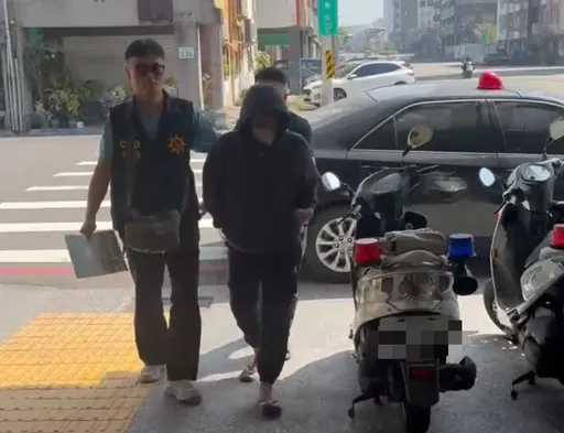 鹽埕春節市集一位難求！誆稱攤商有位可租　鹽埕警火速逮人討公道