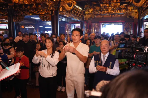 川普關稅遭判違法　黃國昌大讚：勇於向違憲濫權總統說不