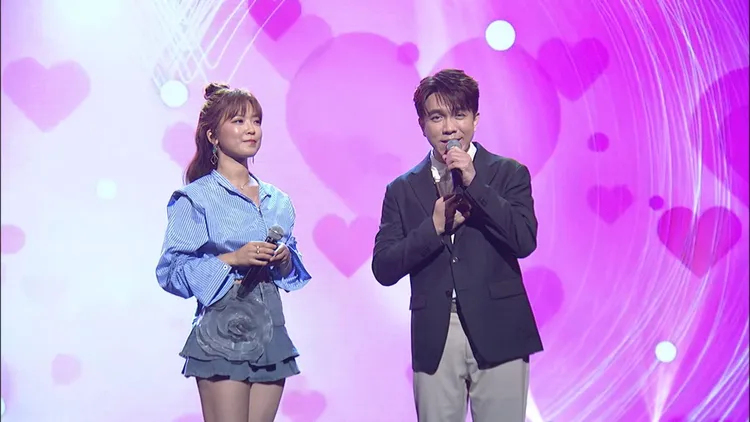 翁鈺鈞（左）跟許志豪年齡差被虧稱「父女戀」。中視提供