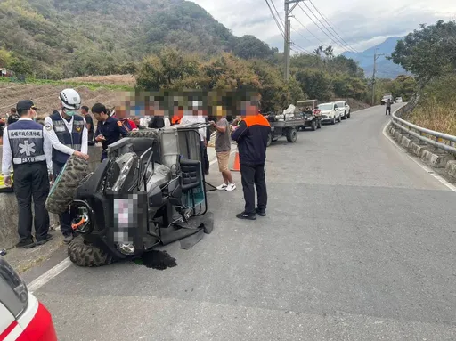 高雄男開農用車載人翻覆釀5傷　酒駕上路送辦還得吃罰單