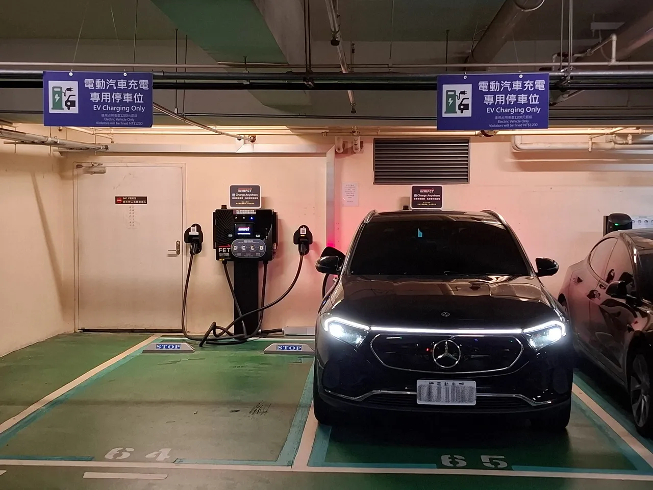 「賓士暢行」充電漫遊擴大　台灣大、遠傳成營運夥伴