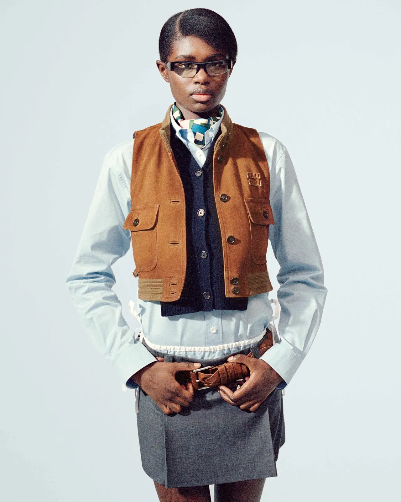 Miu Miu 2026春夏的重點單品「綁帶背心」。品牌提供