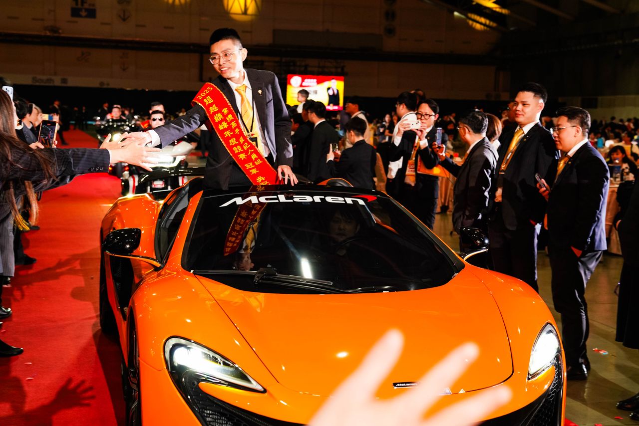 永慶全年展店130家累計破1950店 經紀人吳政陽業績5000萬乘超跑登場