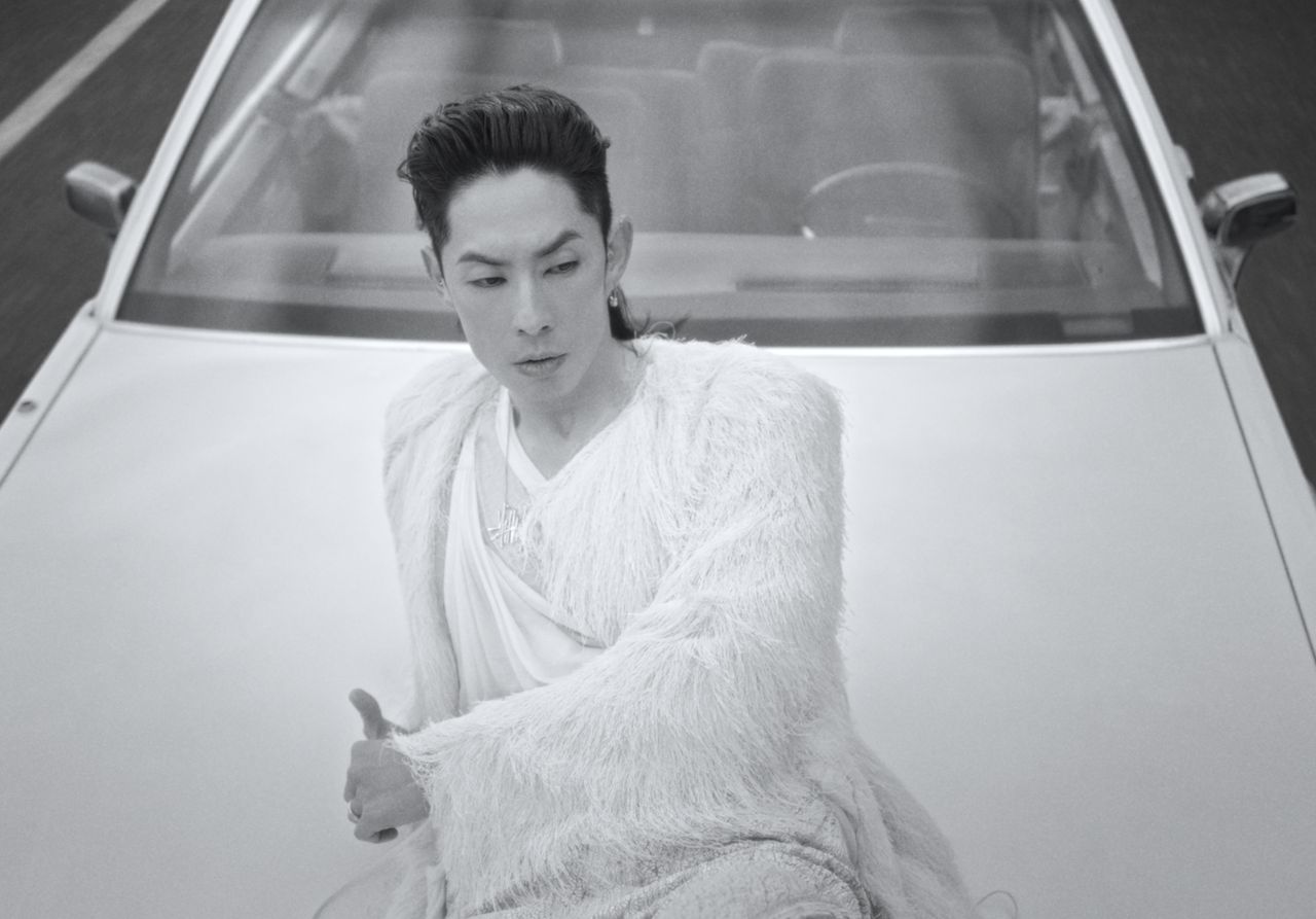 吳建豪公開獻情人禮 復古車出鏡比拼周杰倫