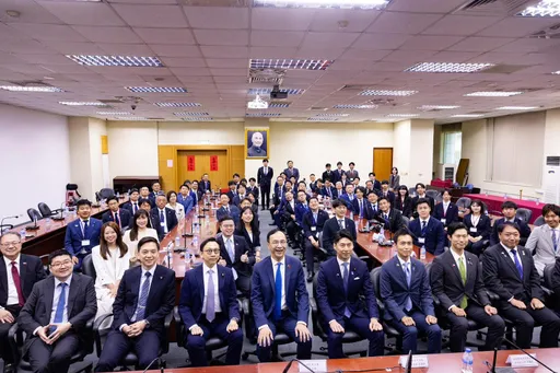 高市早苗領軍大勝316席　朱立倫曝自民黨與「蔣家」有淵源