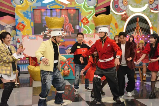 《天才》兩老頂元寶甩計步器大車拚　籃籃、巫苡萱合體樂天女孩熱舞迎新春