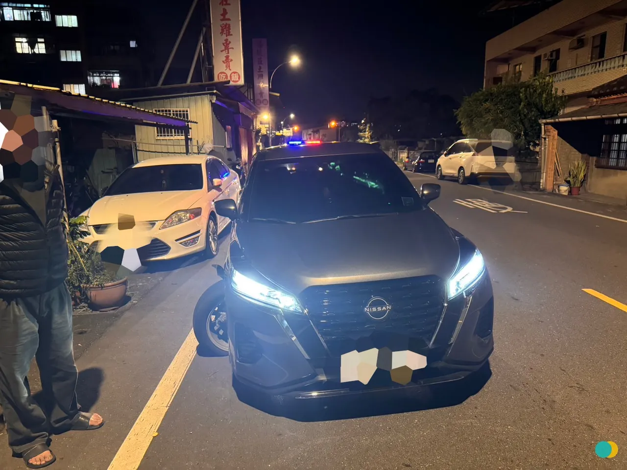 小客車遭追撞。翻攝畫面