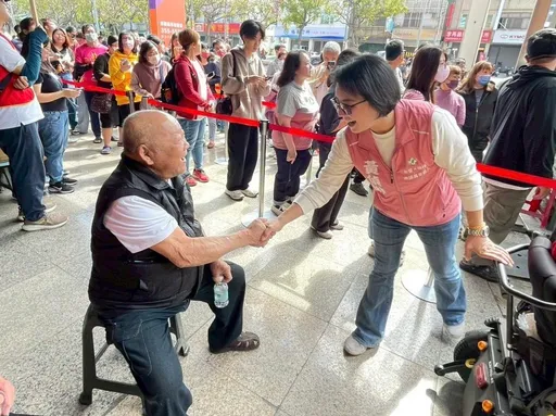 民進黨高雄市議員初選參選人酒駕肇事判刑2月未表態退選！陳其邁說出重話