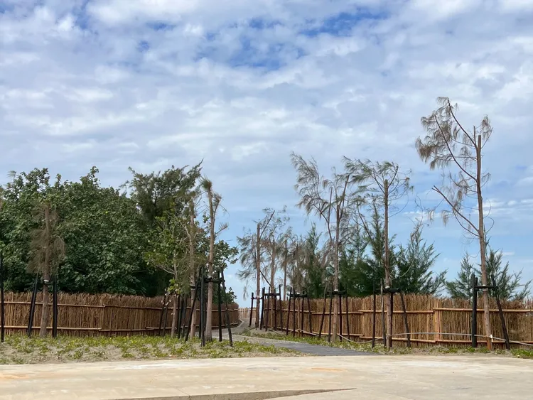 鳳坑沙灣。新竹縣府提供