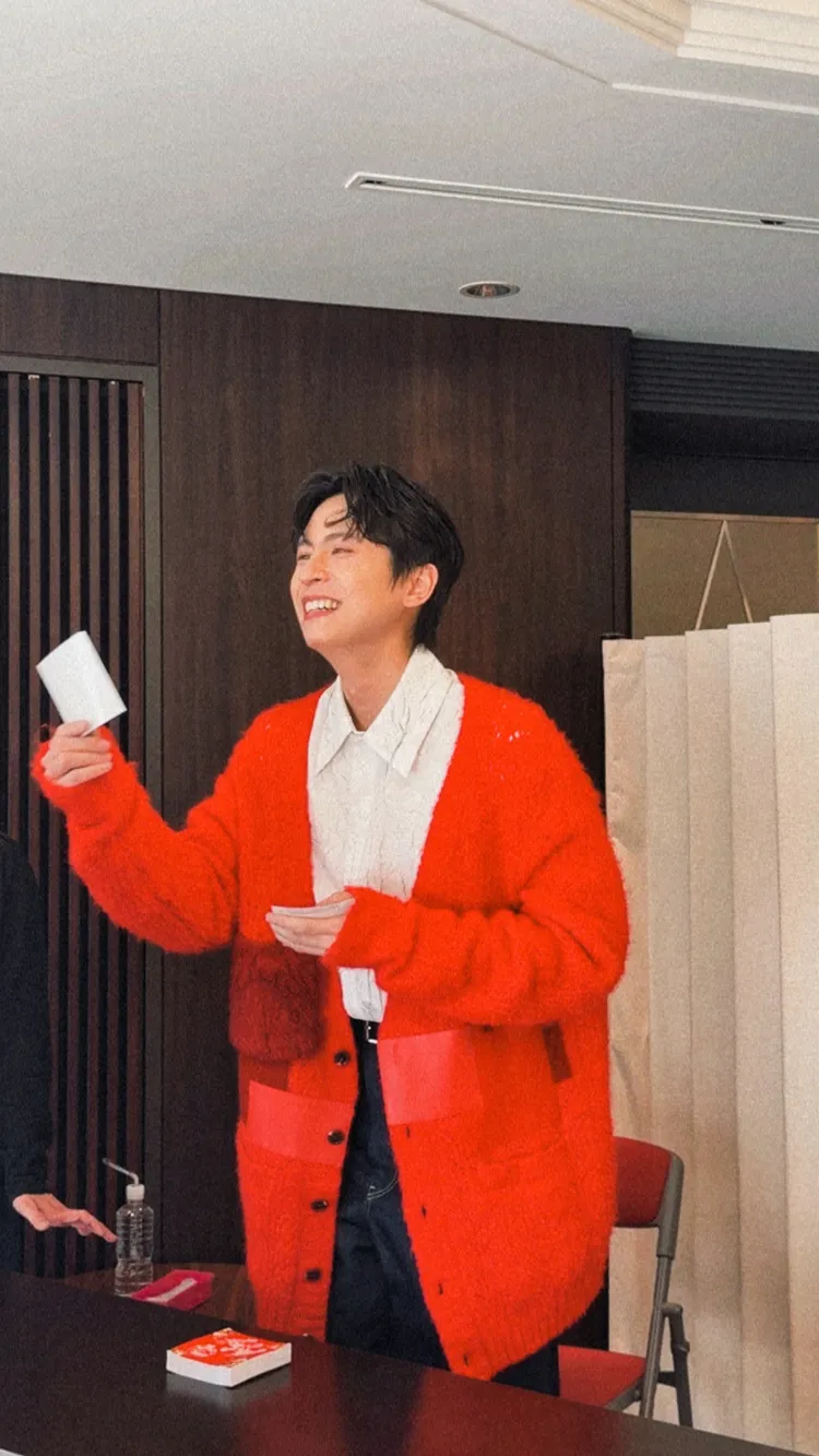 石知田發送親繪春聯。百澤娛樂提供