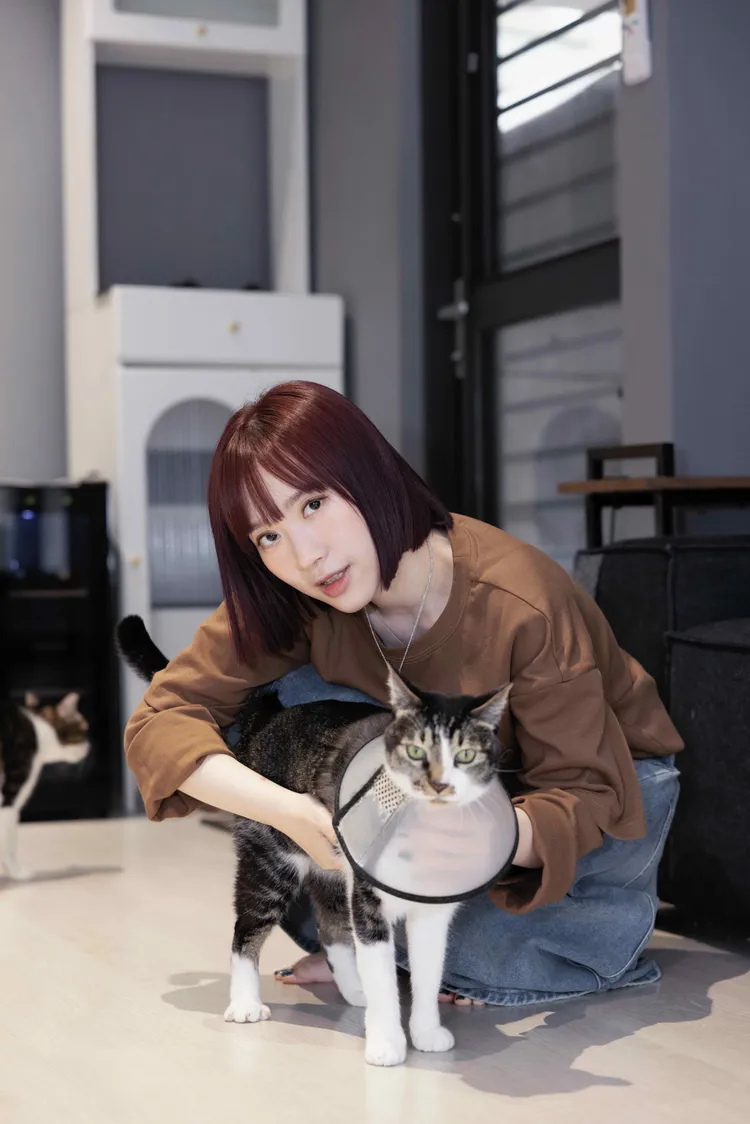 舒涵是女團的幕後音樂推手。 隻魚娛樂提供