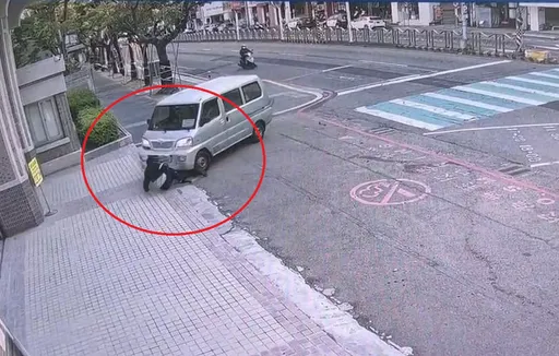 台中科大職員校門前被廂型車撞翻　水利局委外工人酒駕肇禍