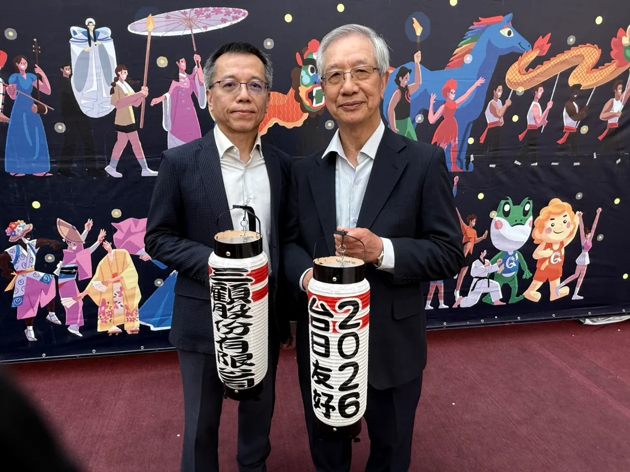 贊助商之一的三顧集團，深耕生計產業，總經理唐洪德、顧問羅羅坤燦都出席。莊曜聰攝