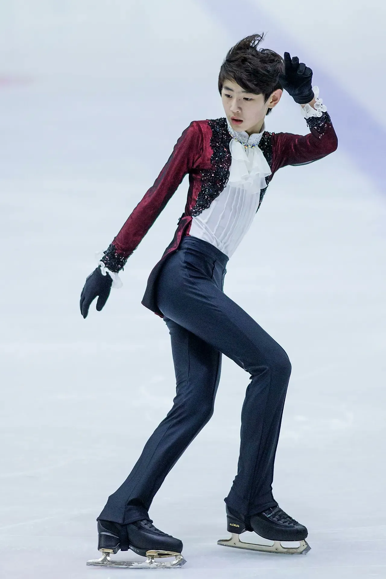 成訓練過10年花式滑冰，曾是培訓國手。翻攝naver