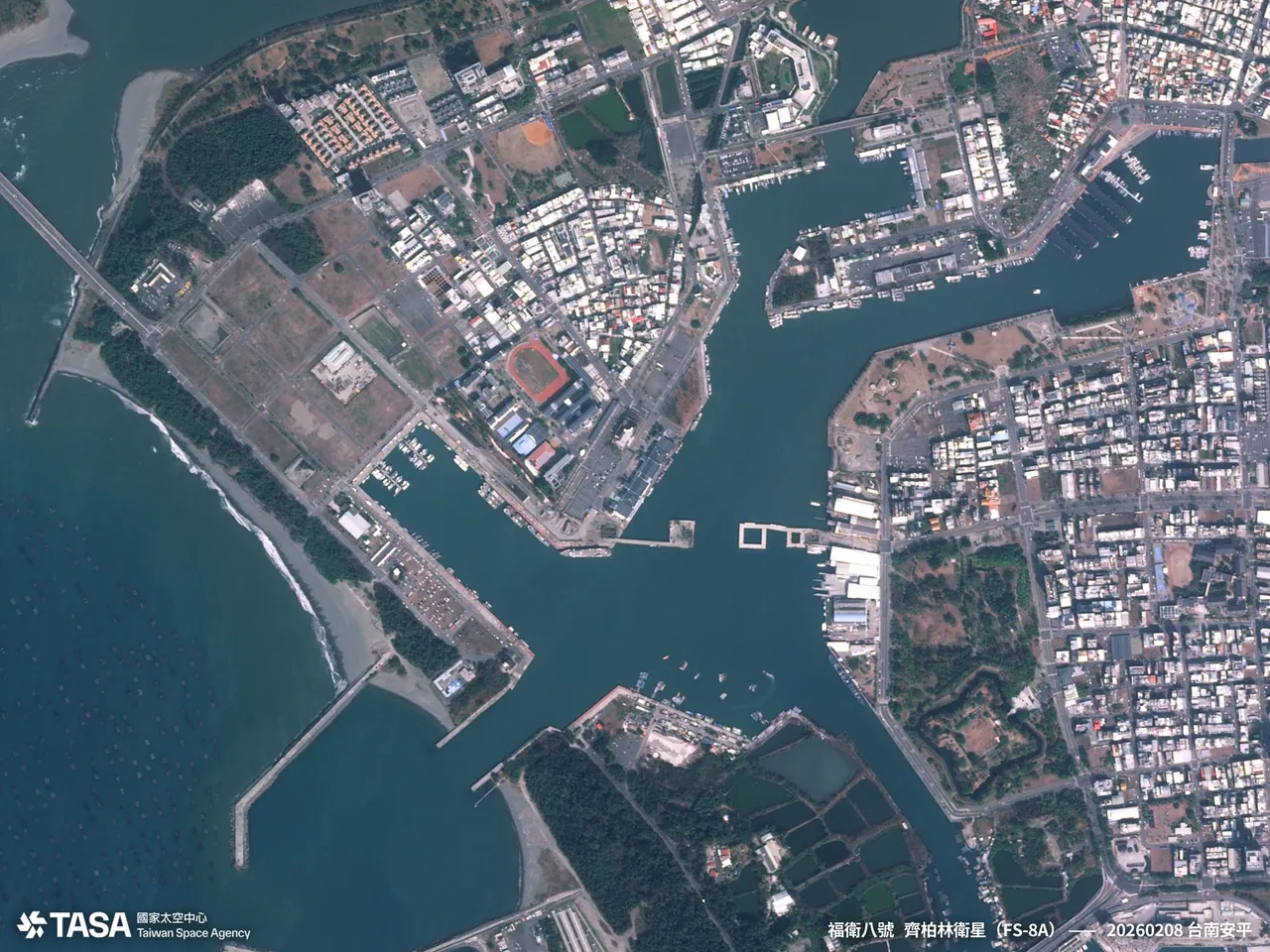 「齊柏林衛星」首波影像曝光。翻攝自國家太空中心TASA臉書