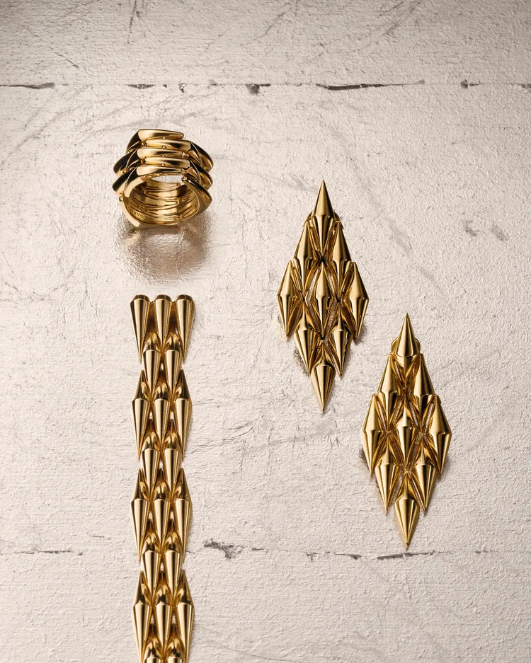 全新BVLGARI ETERNAL VIMINI系列。品牌提供