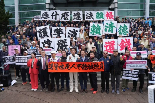 史上最大規模民告官！黃國昌率逾2千名警消「提訴訟討退休金」