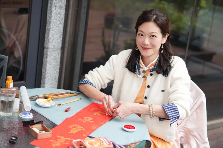 姚采穎特地為《壹蘋》揮毫。彭欣偉攝