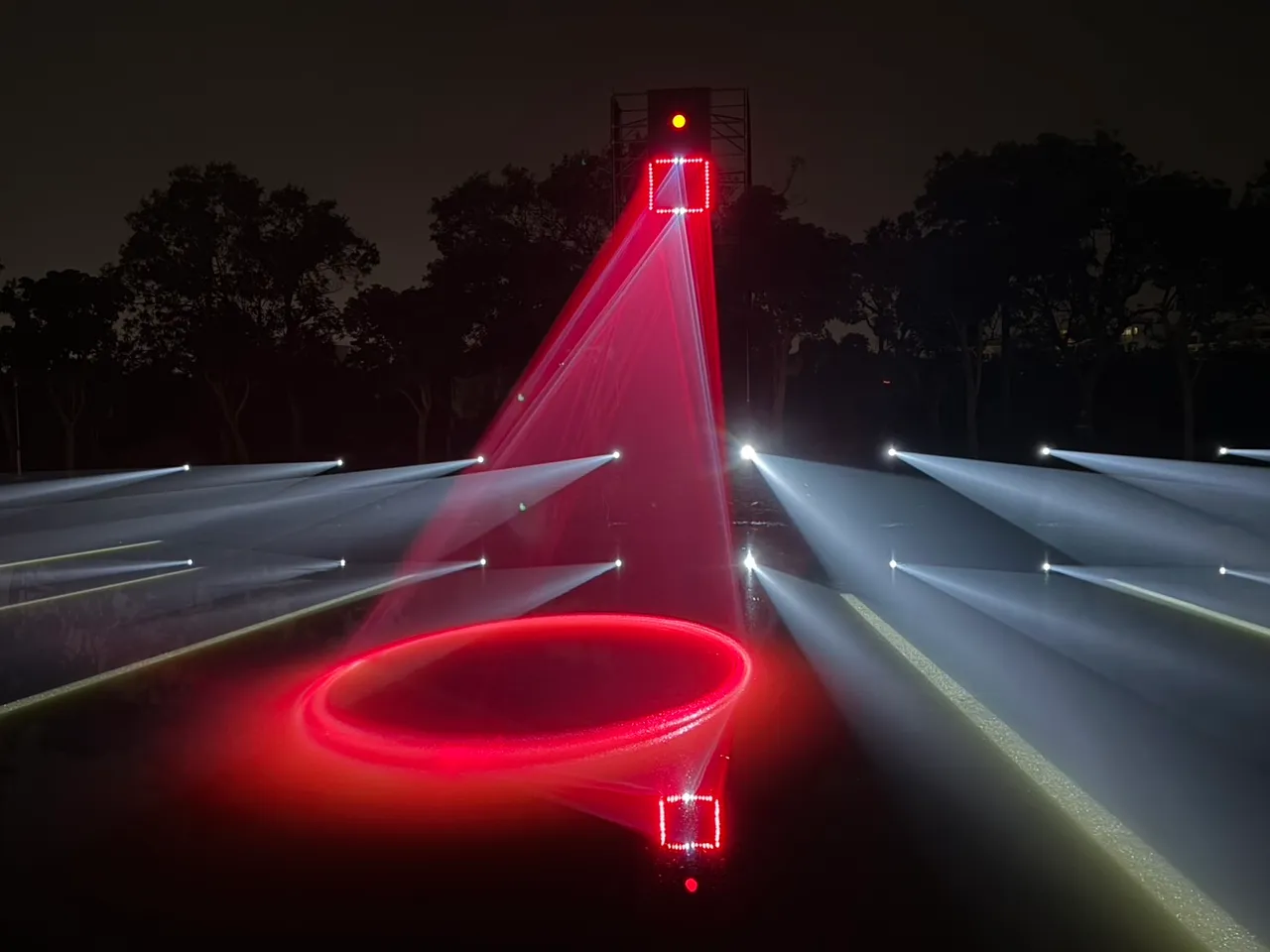 A18 浸漬的(）線-Upside Down v2。田欣雲攝