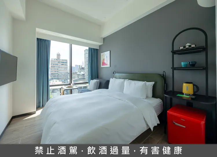 搶攻寒假旅遊旺季，瀚寓夏天即日起推出「燃燒台客魂」住房專案。凡預訂指定房型且連住2晚以上，每晚房價2999元起。瀚寓夏天提供