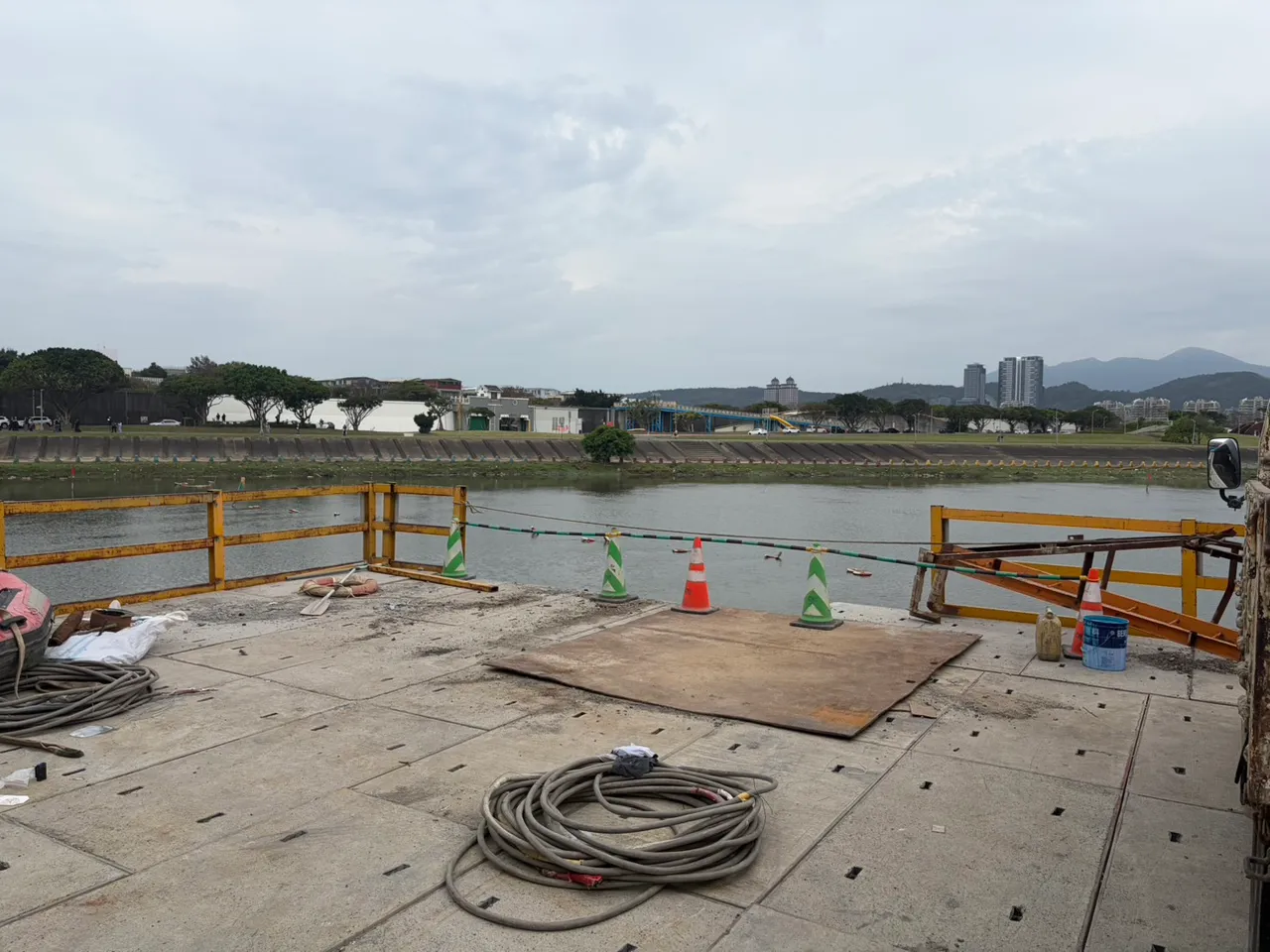 車輛墜落處。翻攝畫面