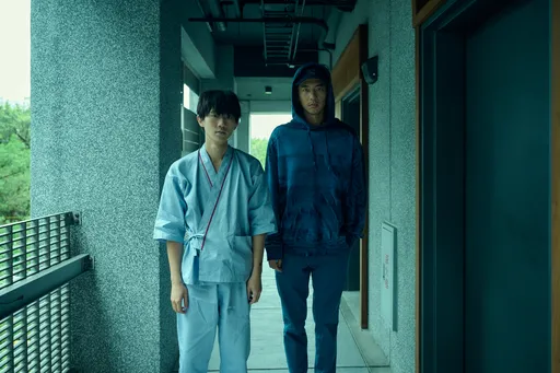 姜典分飾兩角！用眼神讓傅孟柏「上身」