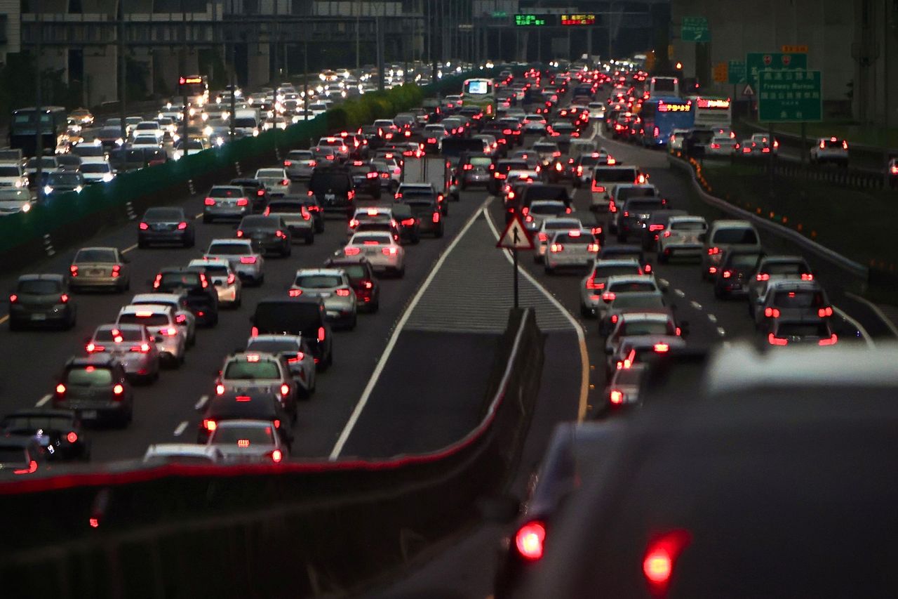 走春車潮要來了!初三多處路段易塞車 淡水、日月潭都上榜