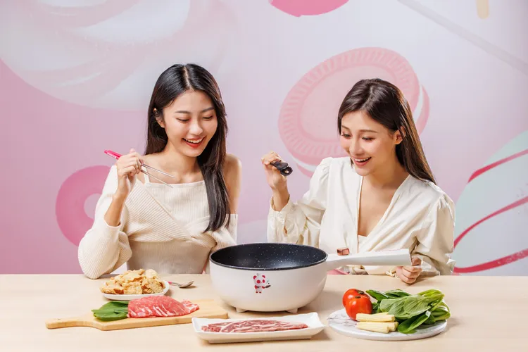 因來台韓星愛吃鍋，帶動高雄單月火鍋訂單增3000份。foodpanda提供