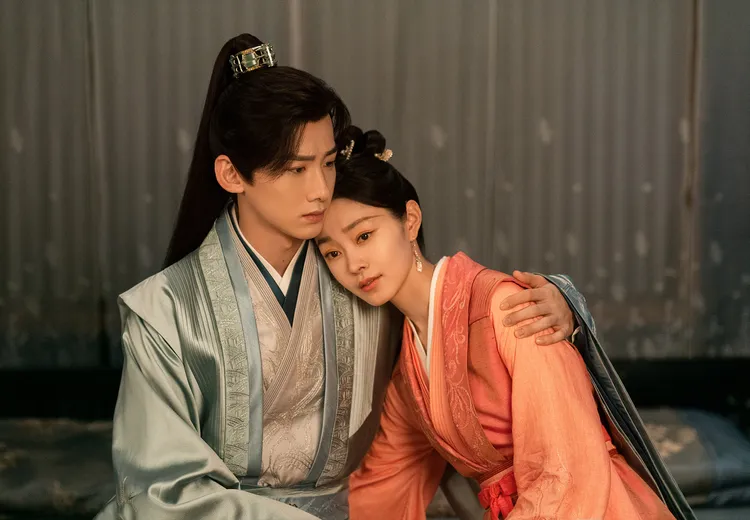 白敬亭（左）與宋軼（右）「先婚後愛」話題十足。愛爾達提供