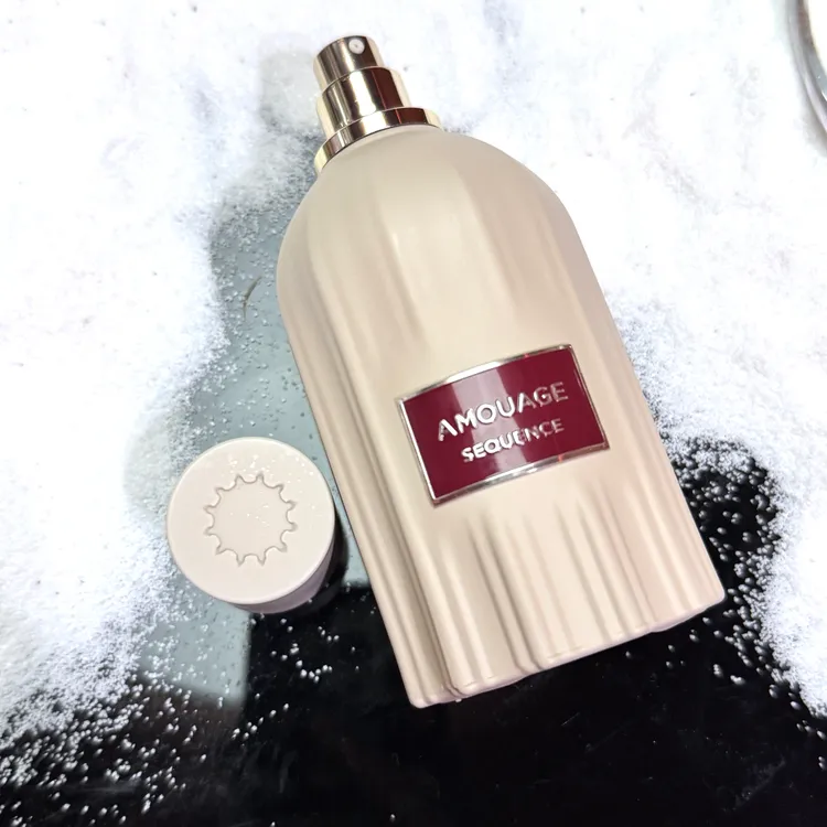 AMOUAGE「時光留韻系列」第二篇章ΔT．SEQUENCE，100ml／1萬6800元。張家玲攝