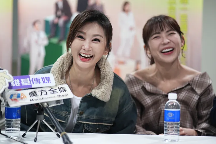 陳珮騏（左）聽不下去，狂虧劉書宏。彭欣偉攝