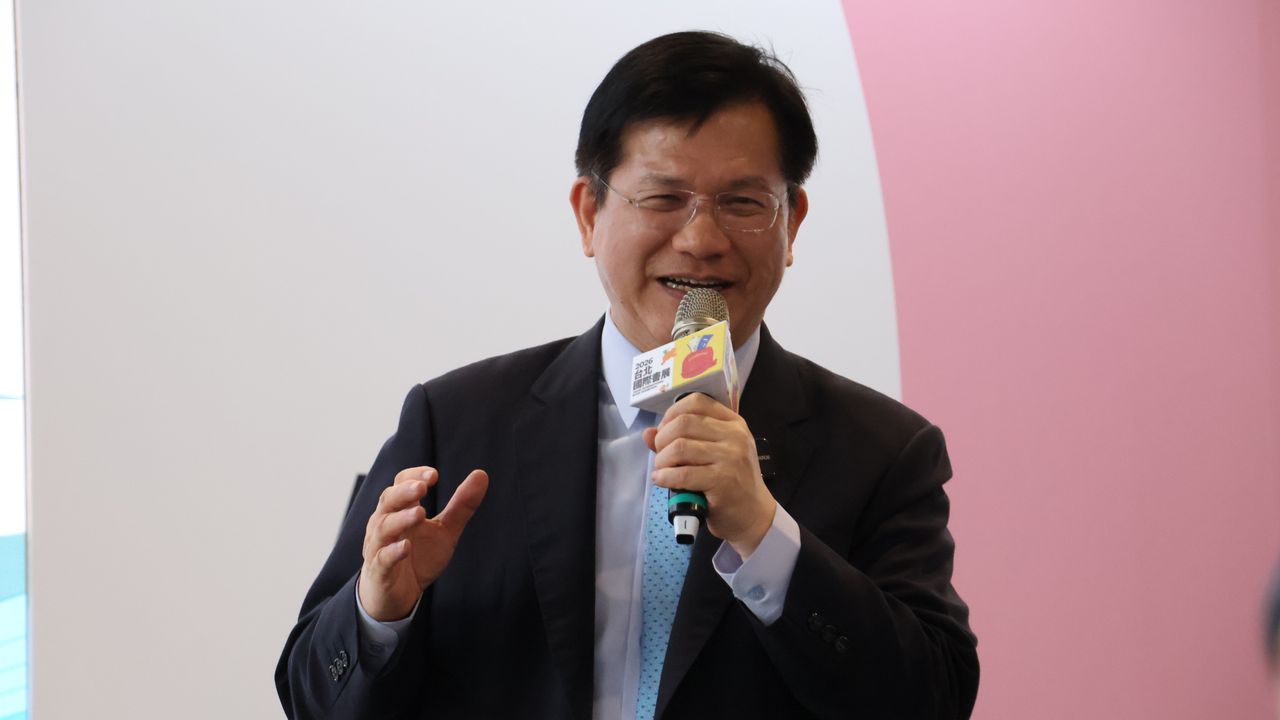 應該付一點給台灣!林佳龍笑稱「我們24小時站守衛保護全世界」