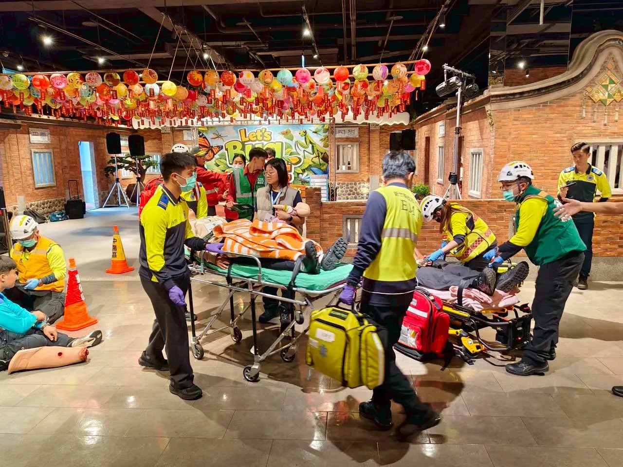 大量傷患救護演練。新竹縣消防局提供