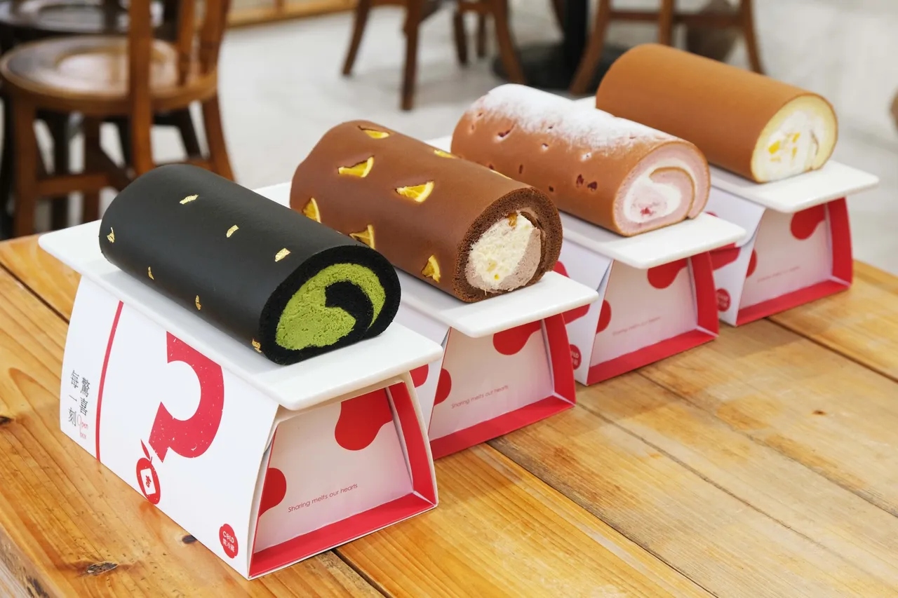 亞尼克春節限定生乳捲盲盒，一抽入魂爽吃全台獨家黑金宇治抹茶生乳捲。業者提供