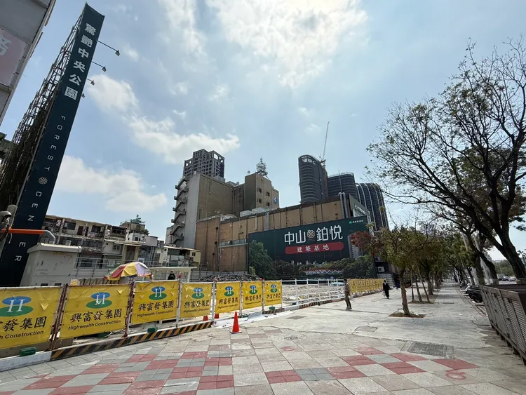 興富發「中山鉑悦」購屋含裝潢與家電，進場半年大賣490戶。葉家銘攝